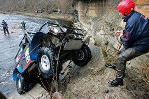 Фото УАЗ трофи 4х4 Тосно Кировские болота 2005 22.jpg