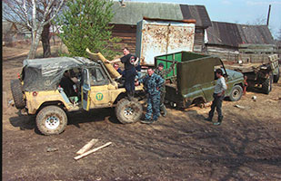 Фото УАЗ трофи Партизан Экстрим Тверь 2003 01.jpg